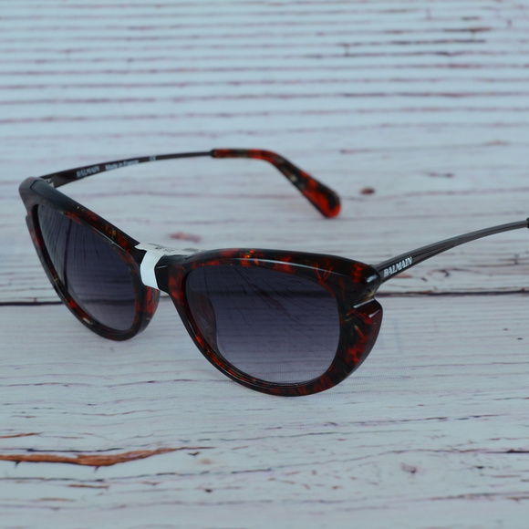 Balmain Accessories - NWT BALMAIN PARIS BL2023 Sunglasses